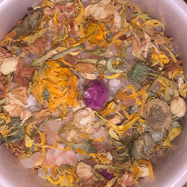 Relax Floral Bath Salts w/ Rose & Pink Himalayan Salt
