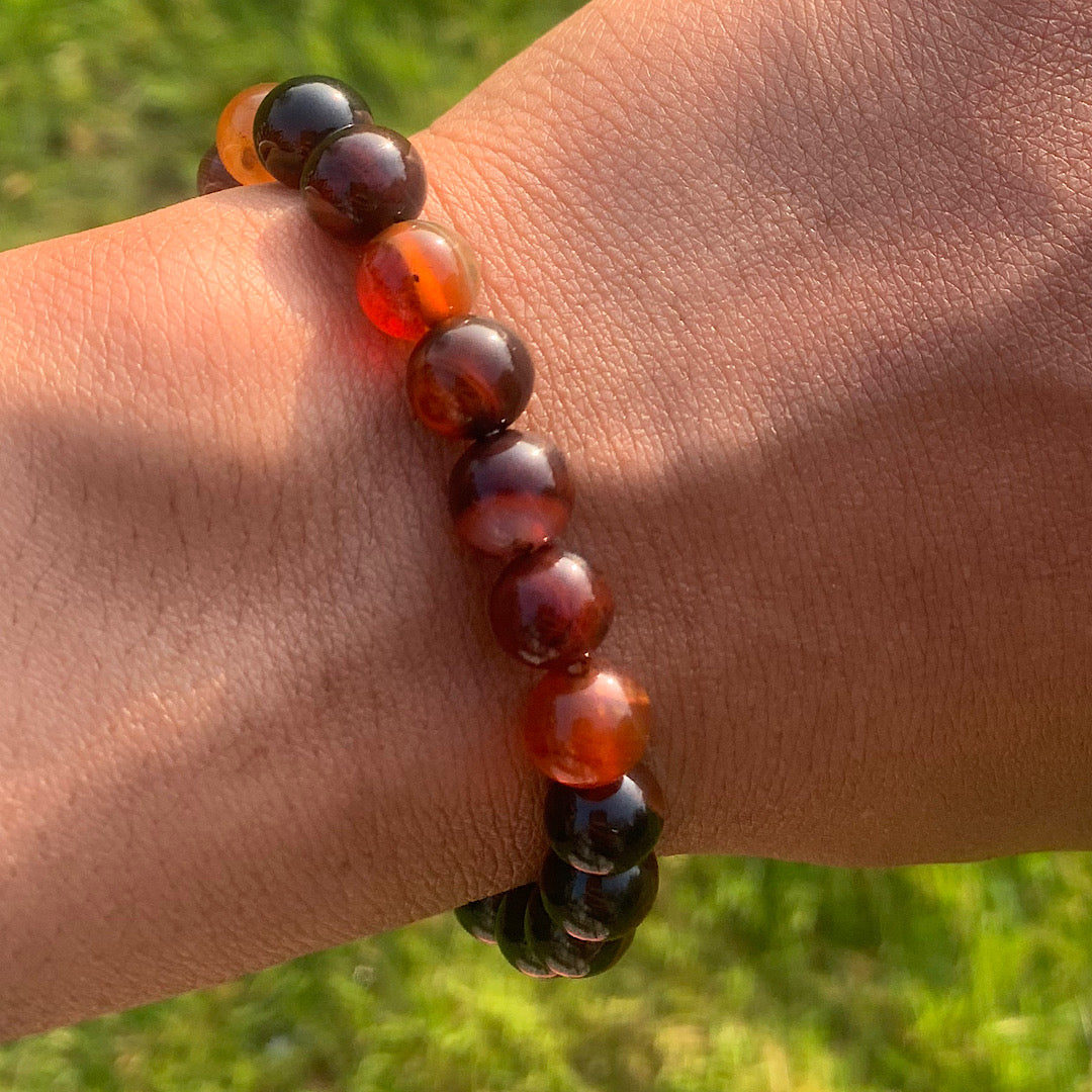 Sardonyx Crystal Bracelet - Black Onyx & Sard Formation